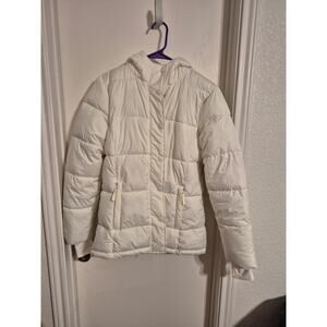 Amazon Essentials White Puffer Jaket-Size Small-NWOT
